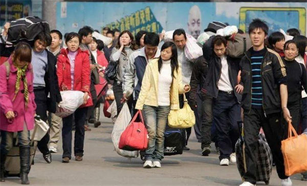除了进厂打螺丝,做这4种生意不会比打工挣钱少插图 除了进厂打螺丝,做这4种生意不会比打工挣钱少插图
